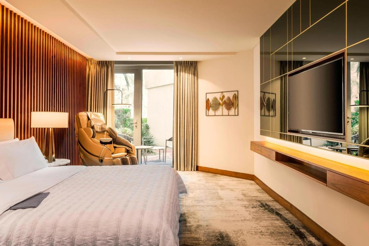 Le Meridien & Conference Centre Hotel Dubai